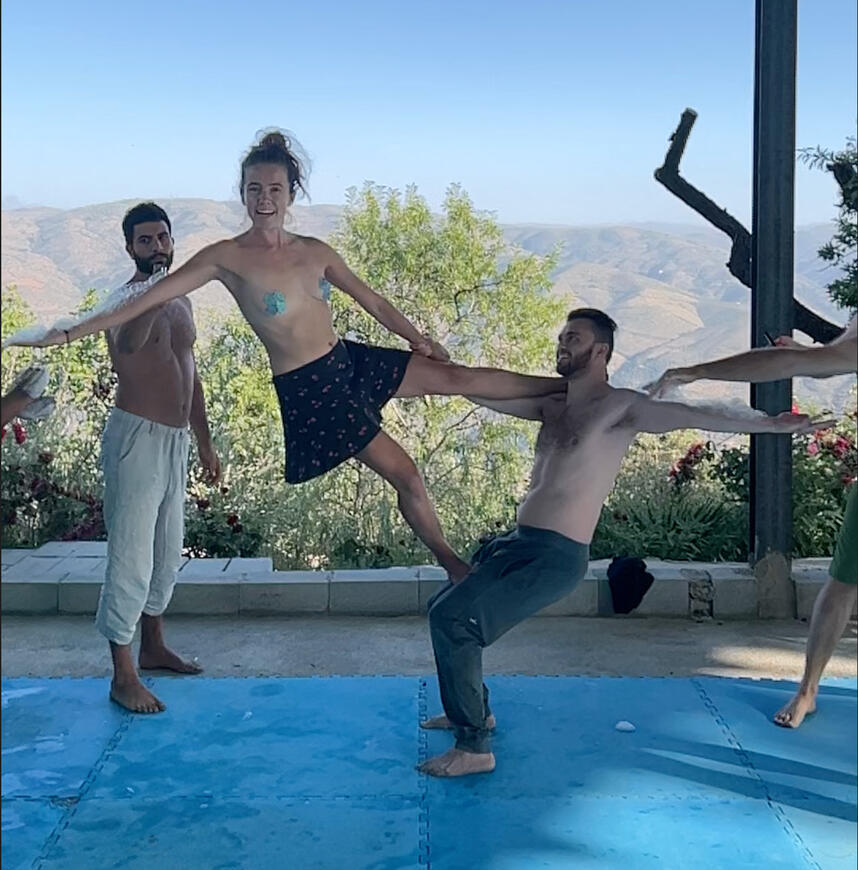 AcroYoga